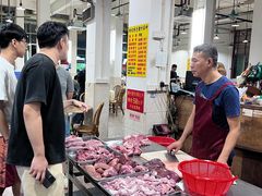 -标记美食新鲜猪杂(兴南大道店)