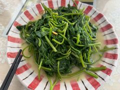 -天天向上素食餐厅(五台山店)