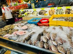 -大树下海鲜饭店