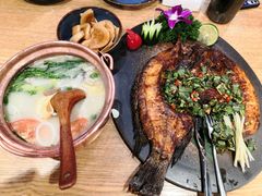 -麦麦山云南菜(复地活力城店)