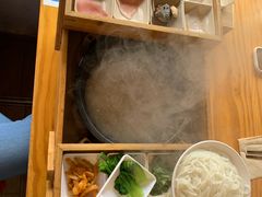 -勺子米线·云南传统小吃市集(四方街店)