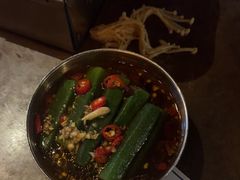 -麦凯伦烧烤·精酿超级工厂店(金桥总店)