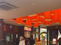 -阿瓦山寨·湘菜现炒·剁椒鱼头王(咸阳总店)