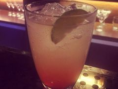 -Whisper Bar 
