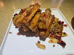 -铜锣湾·有麝自然香(重庆新天地店)