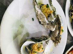 -四川小胡子海鲜(丁村万人海鲜广场店)