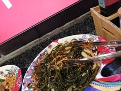 -老牌坊云南鱼豆花火锅(哈西万达店)