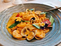 -玲婧胡同·生日蛋糕·餐厅(嘉里城店)