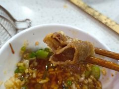 -老张记鲜切牛肉自助火锅(龙光世纪中心店)