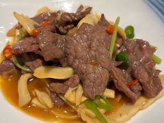小炒黄牛肉-先记烧鹅王·本地粤菜(福永店)