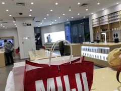 -华为授权体验店(中山公园来福士)