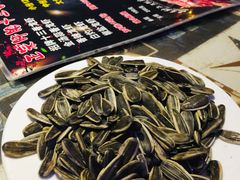 -沪上名羊天下•烤羊腿•东北烧烤•小龙虾(浦东直营总店)