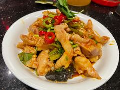 -鸣记脆皮烤鱼·海鲜烤鱼(亿合城店)