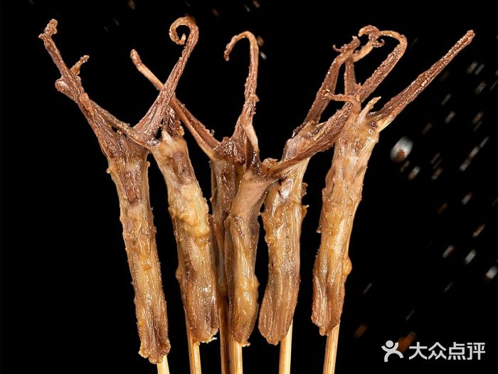 但家香酥鸭鸭舌图片