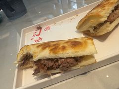 -高玛纳驴肉火烧(一世界店)