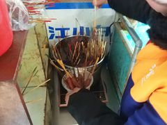 -杨姨老益阳麻辣烫(林科大店)