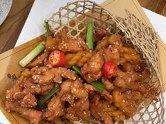 -东来菜馆•手抓海鲜家常菜•海鲜锅贴(鸽子窝店)