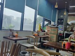 大堂-忆碗面(华新街店)