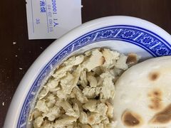 -崇德楼水盆牛羊肉泡馍馆(文艺路店)