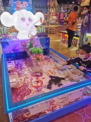 点击看大图 -卡通尼乐园(银泰店)