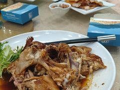 -鹏城人家海鲜酒家·23年老字号(较场尾店)
