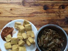 -88号小吃店·经典云南菜·地道纳西美食