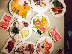 -火宴山海鲜自助火锅(新世界店)