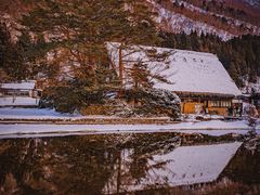 -白川乡与五箇山的合掌构造村落