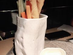 -穹六人间 people 6(岳阳路店)