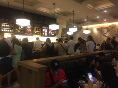 大堂-星巴克臻选(广州沙面店)