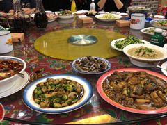 -闯关东东北农家菜(崂山石老人店)