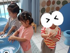 -小门牙好性格托育(北外滩中心)