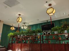-江城小馆陕南妈妈菜·全球旅行餐厅(钟楼店)
