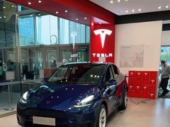 -TESLA 特斯拉(北京颐堤港体验店)