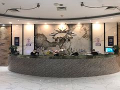 -嘉年华会水疗会(大剧院站E出口店)