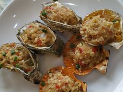 -覃记海鲜美食餐厅