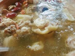-威邵鸡煲(西华路总店)