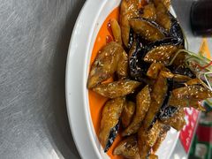 -小山羊功夫串·泰安烧烤·海鲜小炒老地摊店