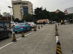 场地-武警上海市总队医院-停车场