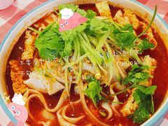 石河子凉皮-西域阿里马新疆菜·清真(桂花路店)