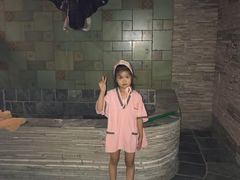 -泉城欧乐堡戏水湾艺术养生温泉