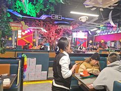 -路边边地标烧烤·川菜·小龙虾·音乐酒馆(良乡长虹店)