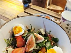 蒲烧鳗鱼沙拉-馥家小馆(黔灵山公园店)