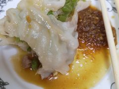 -乡府肉丁水饺(环山路店)