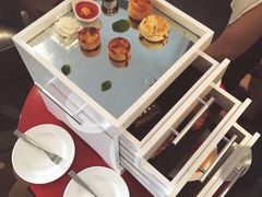 -行者书屋大堂吧 ·下午茶(南京圣和府邸酒店)