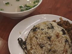 -三两春肚肺汤(崂山路店)