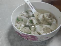 -周震馄饨