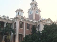 -香港大学