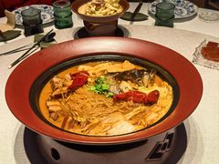 东北铁锅炖有机鱼头-奉天小馆·非遗东北菜(沈阳万象城店)
