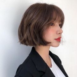 -HAIR CORNER